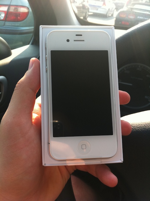 white iphone4